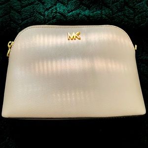 Michael Kors crossbody with strap, wallet, pastel pink, good condition